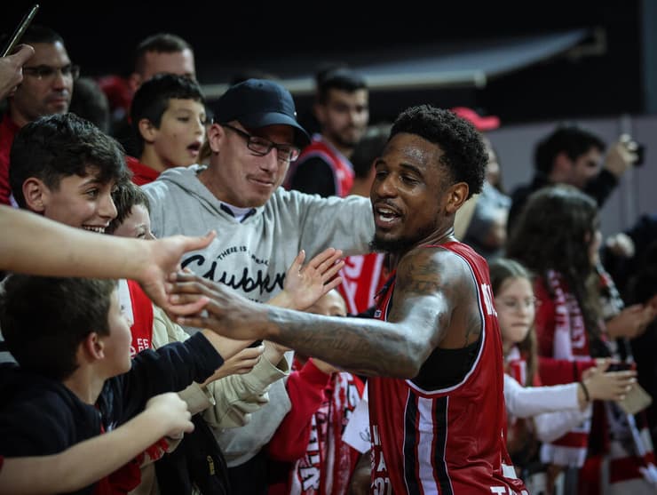 אקסבייר מנפורד