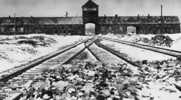 אושוויץ בירקנאו (צילום: רויטרס) אושוויץ בירקנאו