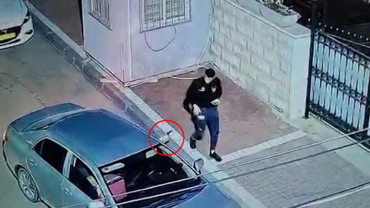 תיעוד הרצח של של אדיר גאנם, המאבטח שנרצח ליד ביתו של ראש עיריית טייבה