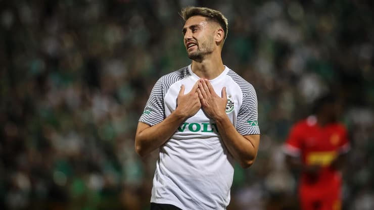 שחקן מכבי חיפה עומר אצילי