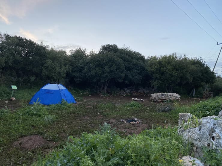 חניון אבירים. קטן, אבל יש ברזייה