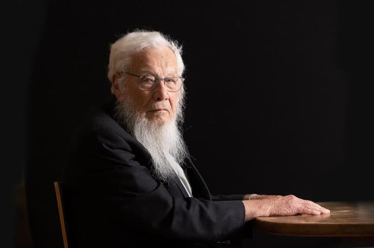 פרופ' ישראל אומן