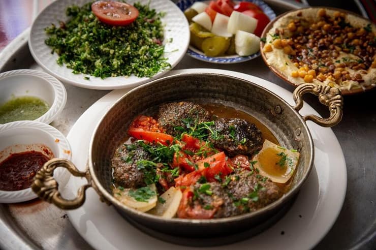 אוכל בעיר העתיקה בירושלים (צילום: אלכס קולומויסקי) אוכל בעיר העתיקה בירושלים