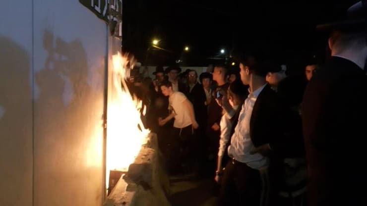 הפגנה של חרדים ברחוב בן אילן בירושלים, נגד הרכבת הקלה