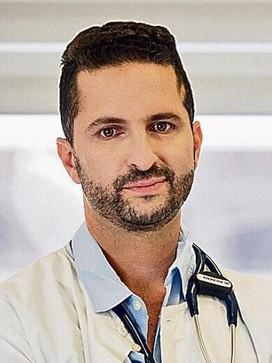 ד"ר רועי צוקר