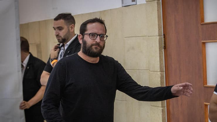 יונתן אוריך  