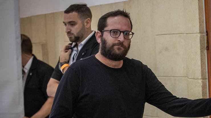יונתן אוריך  