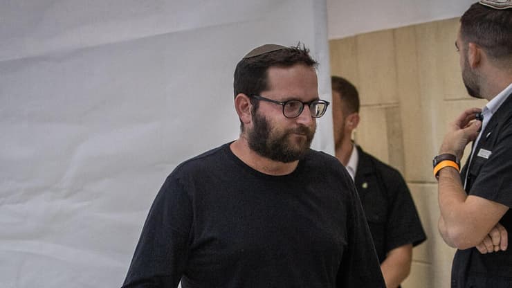 יונתן אוריך  