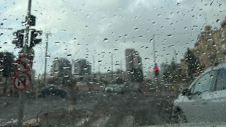 טפטוף בחולון