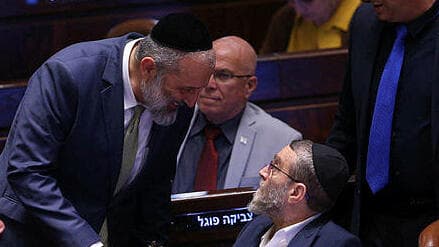 אריה דרעי, משה גפני, שלמה קרעי ואלמוג כהן 