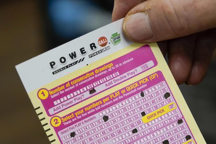ארה"ב לוטו הגרלה Powerball 1.08 מיליארד דולר זוכה יחיד