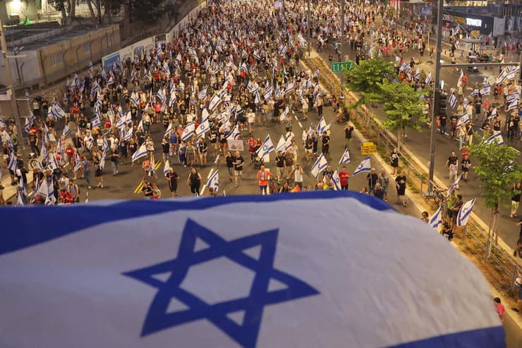 הפגנה בקפלן נגד המהפכה המשפטית