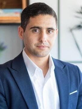 עו"ד יוסף חי אביעזיז 