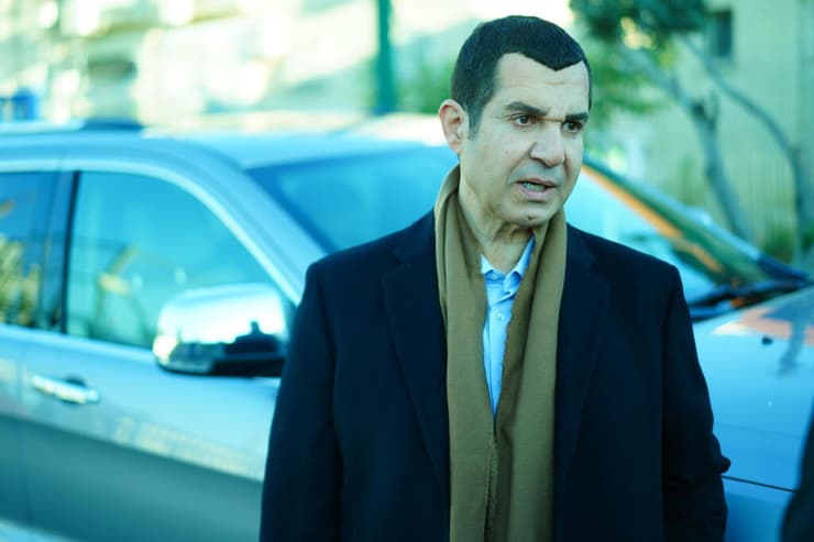 איציק כהן בתפקיד קפטן איוב