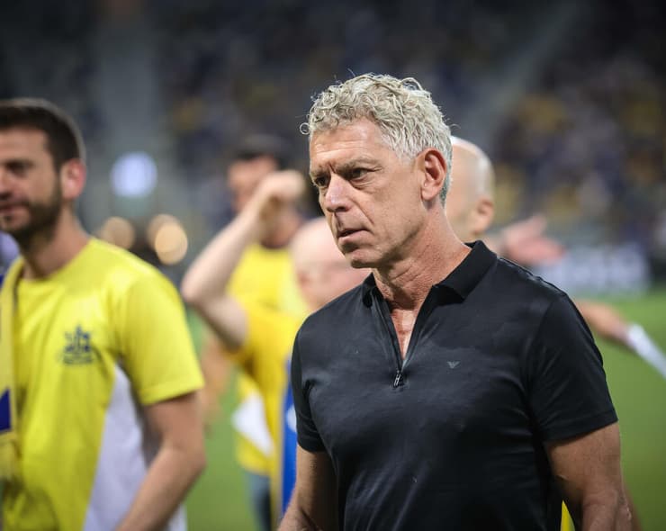 מיץ' גולדהאר