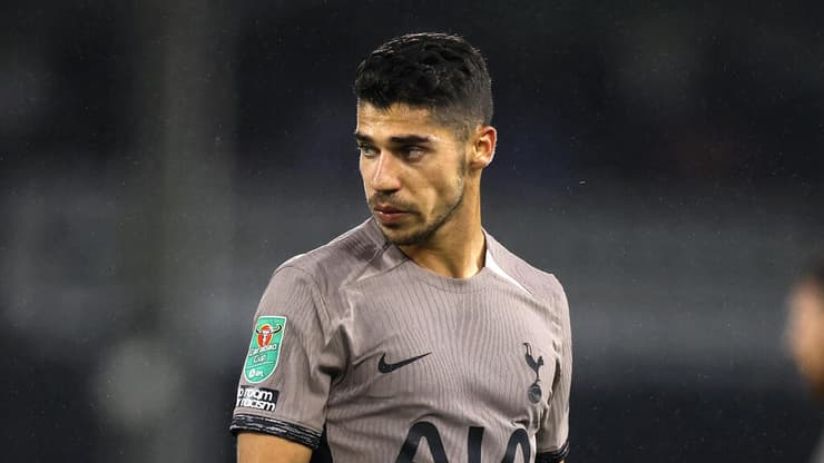 מנור סולומון