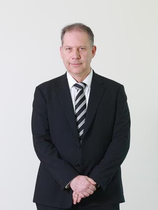עו"ד אילן בומבך 