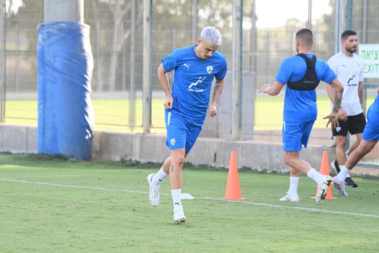 יכולת טובה שלו הערב בדברצן תעזור לו לקדם את את האופציה האירופית. למקין (צילום: שאול גולן) למקין
