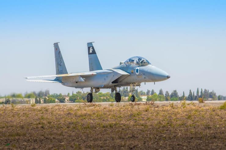 מטוס של חיל האוויר בתרגיל ביוון (צילום: דובר צה"ל) תרגול חיל האוויר הישראלי והיווני