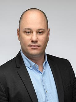 עו"ד און איל ינקו