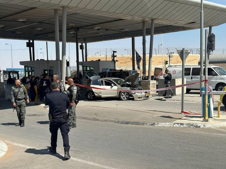 ניסיון פיגוע דריסה בקלנדיה