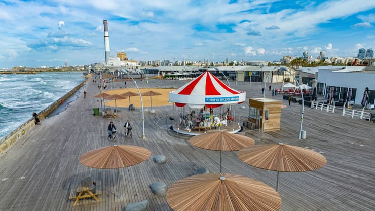 סוכות בנמל תל אביב