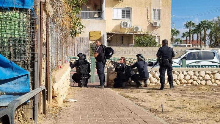 סריקות באופקים