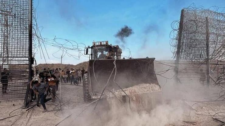 הגדר הפרוצה בגבול עזה ב-7 באוקטובר תיעוד פלסטיני: הגדר פרוצה בדרום רצועת עזה