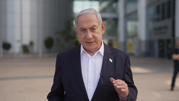 נתניהו בהצהרה בבוקר 7 באוקטובר. לשטח הוא לא הוריד הנחיות ראש הממשלה בנימין נתניהו בהצהרה מהקריה בתל אביב