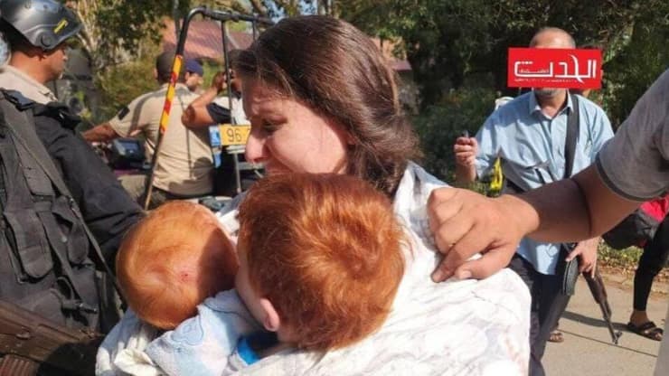 שירי ביבס וילדיה