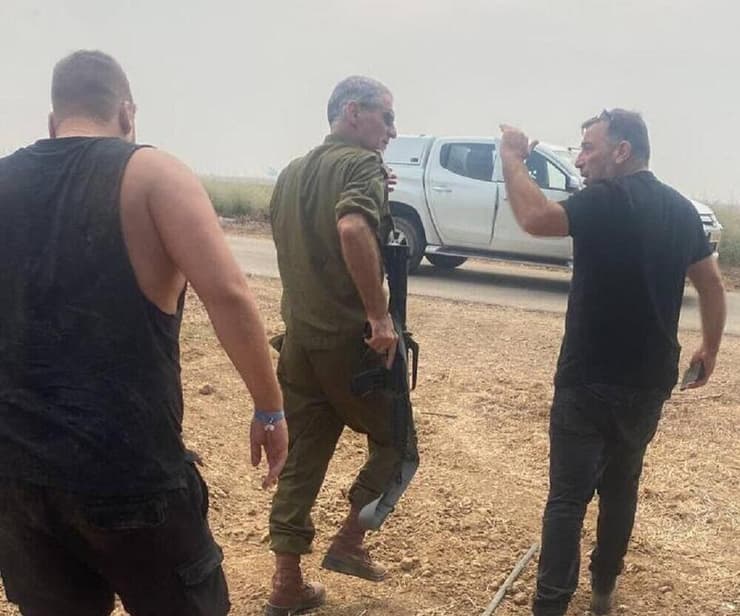 יאיר גולן בשטח