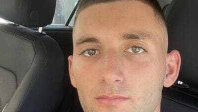 מתן אנגרסט  נעדר