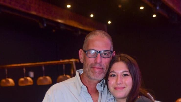 קרינה אנגל ברט ומשפחתה נחטפו מקיבוץ ניר עוז לעזה