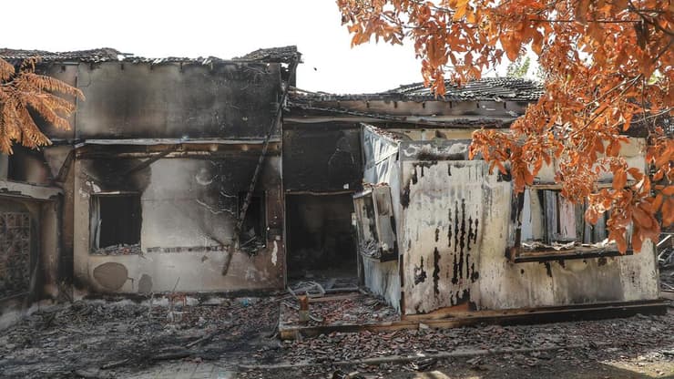 סיור בקיבוץ בארי