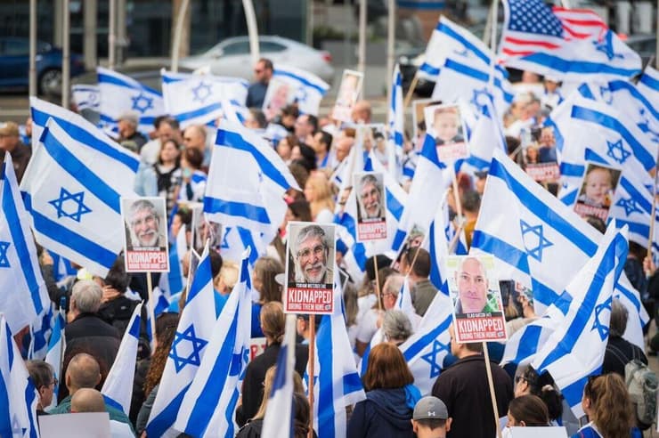 עצרת להשבת החטופים וטקס זיכרון לנופלים ולנרצחים בסיליקון ואלי