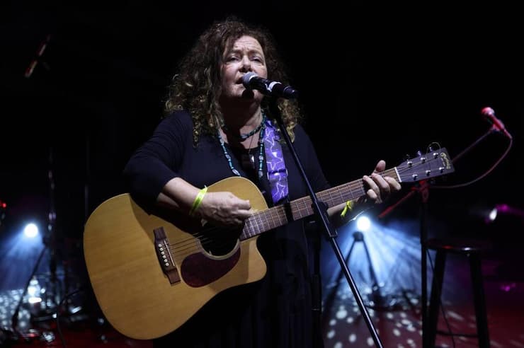 לאה שבת ב"אנשי המוזיקה"