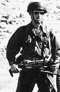 אורי אהרנפלד במלחמת יום כיפור. "להתוות לדור הגיבורים דרך מיטבית שסללתי ביזע ודמעות" אורי אהרנפלד במלחמת יום כיפור