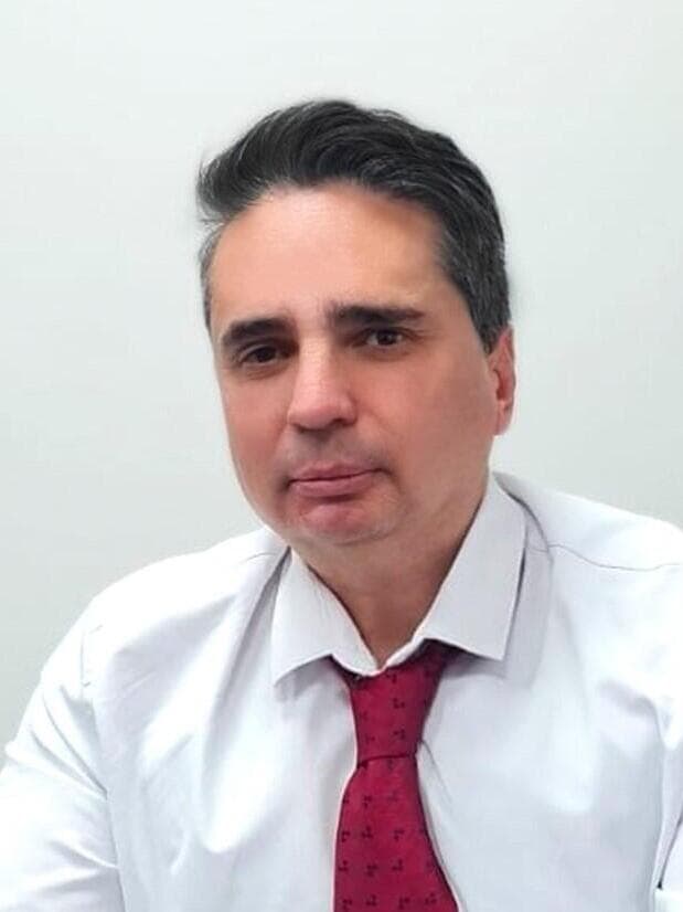 עו"ד אופיר מלך