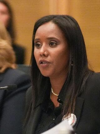 פנינה תמנו שרת העליה והקליטה מפלגת כחול לבן