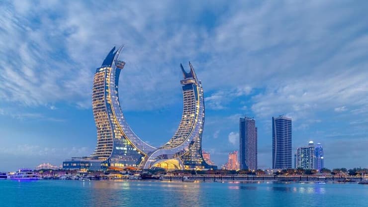 דוחא, היעד העירוני המוביל (צילום: shutterstock) מלון ראפלס דוחא