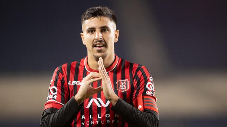 אופק ביטון (צילום: אלכס קולומויסקי) שחקן הפועל ירושלים אופק ביטון