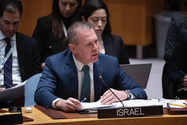 השגריר לשעבר באו"ם גלעד ארדן. טרם קיבל החלטה (צילום: ÜN photo, Evan Schneide) גלעד ארדן במועצת הביטחון של האו"ם