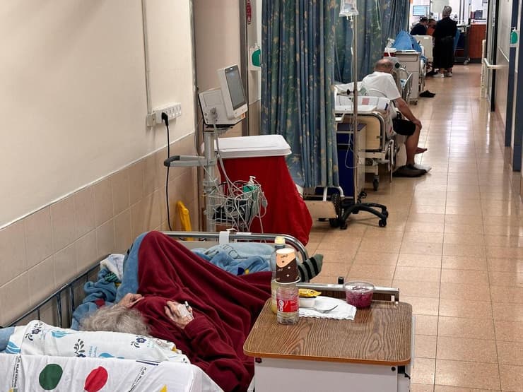 העומס ניכר במחלקות הפנימיות. הפיילוט נבלם ולא הועתק לבתי חולים במרכז הארץ (צילום: דוברות וולפסון) בית חולים מחלקה פנימית פנימיות עומס