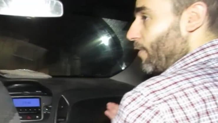 מצורף תיעוד של מוחמד סינוואר, מוביל פרויקט בניית המנהרה ואחיו של יחיא סינוואר, נוסע ברכב בתוך המנהרה