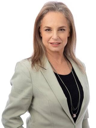 עו״ד אפרת נחמני בר