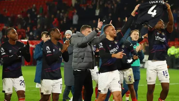 לוטון בימים יפים יותר (רויטרס) לוטון בימים יפים יותר