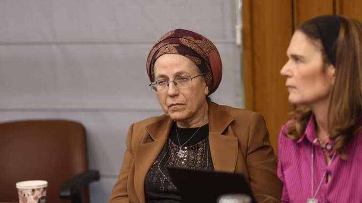 אורית סטרוק בישיבת הסיעה של הציונות הדתית