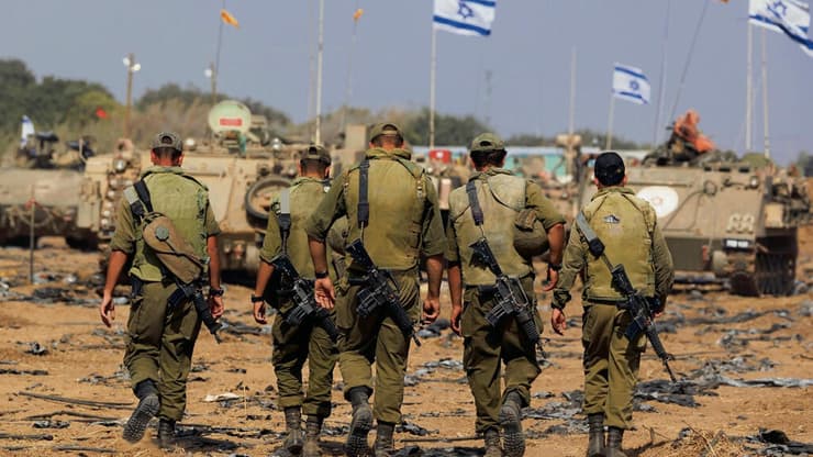  חיילי מילואים