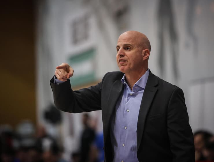 דני פרנקו (צילום: עוז מועלם) מאמן הפועל ת"א דני פרנקו