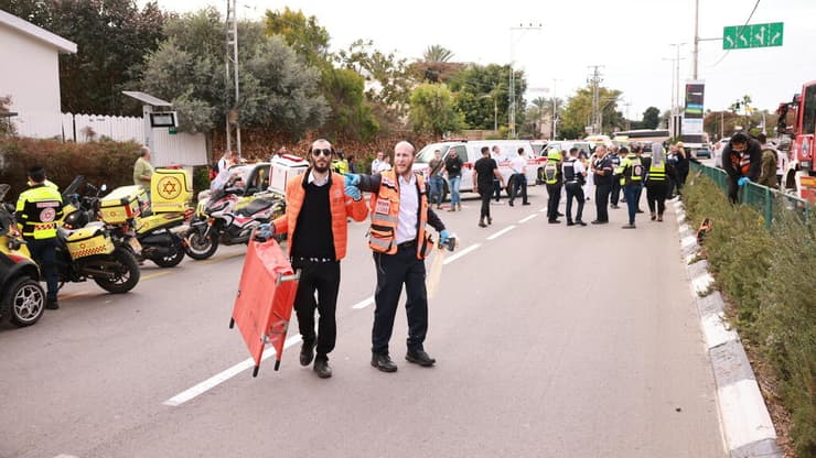 זירת הדריסה ברעננה, רחוב אחוזה